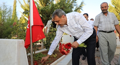 Vali Şıldak’tan Osmanbey Şehitliği’ne Ziyaret