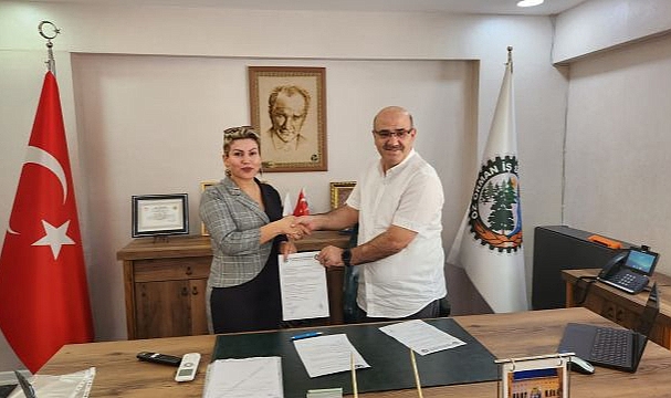 Yöntem Koleji ile Öz Orman iş Sendikası Arasında İndirim Anlaşması Yapıldı
