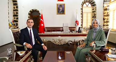 Başkan Çakmak, Kaymakam Aydemir'i ziyaret etti