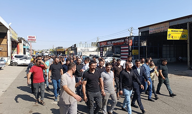 CHP Şanlıurfa İl başkanı Ferhat Karadağ ve Örgütü, Evren Sanayi Esnafının eylemine katıldı.