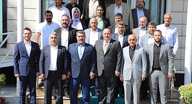 Delioğlu, Viranşehir Belediyesi’ni ziyaret etti!