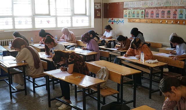 Haliliye Belediyesinden Gençlere Yönelik Ücretsiz Deneme Sınavları