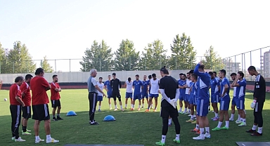 Karaköprü Belediyespor 'da tek hedef galibiyet