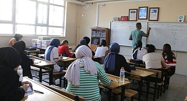 Okullarda yarın ilk ders zili çalacak!