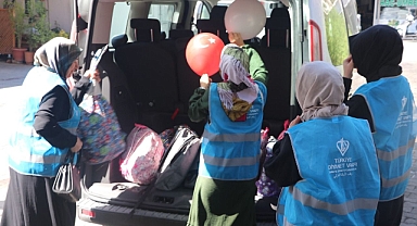 Şanlıurfa'da 240 yetim öğrenciye kırtasiye yardımı