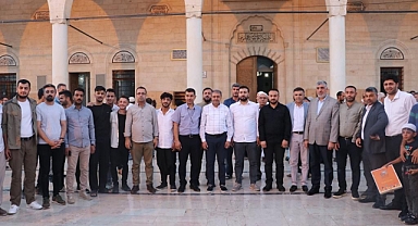 Şanlıurfa sabah namazında buluştu