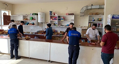 Siverek'te zabıta okul kantinlerini denetledi