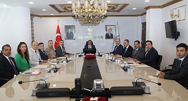 Vali Şıldak başkanlığında okul güvenliği toplantısı