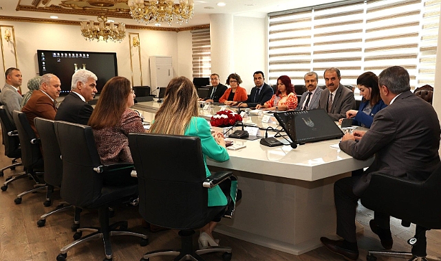 Vali Şıldak,Birim müdürleri ile toplantı yaptı