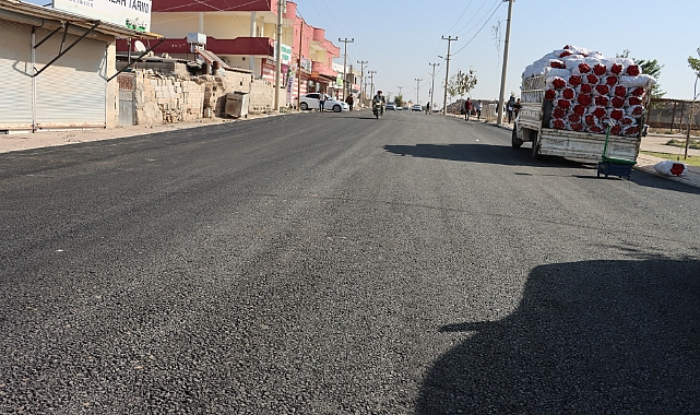 Büyükşehir'den Harran'da Sıcak Asfalt Çalışması