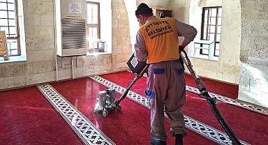 Eyyübiye’nin Camileri Sürekli Tertemiz