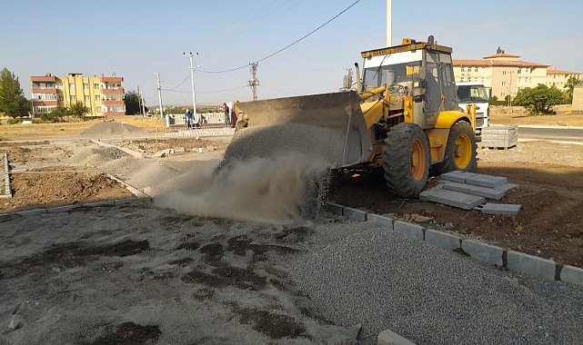 Siverek'te Yeni Parkların Yapımına Devam Ediyor