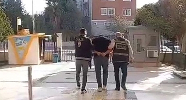 Urfa'da 2 ayrı suçtan aranıyordu! 28 yıl hapsi bulunan firari yakalandı!