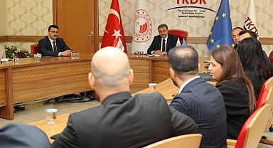 Vali Şıldak,kurumlardan brifing almaya devam ediyor