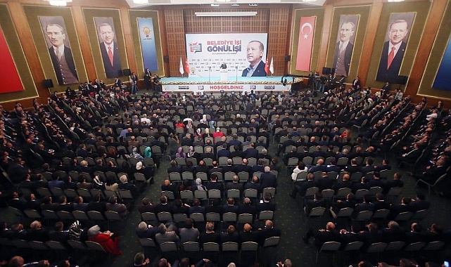 AK Parti yerel seçim için kampa girecek!