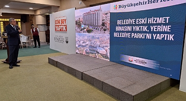 Başkan Beyazgül, Köşe Yazarlarıyla Bir Araya Geldi