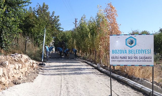 Bozova Belediyesinden Üst Yapı Çalışmaları Devam Ediyor