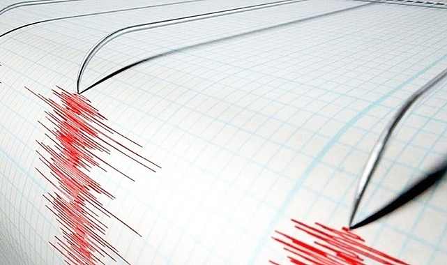 Denizli'de korkutan deprem!