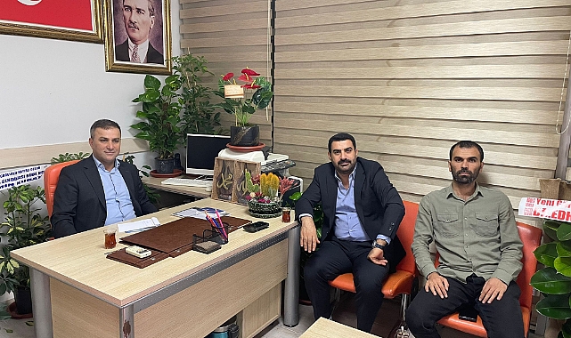 İş adamı Köksal'dan AK Parti'ye ziyaret