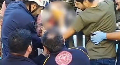 Urfa'da korku dolu anlar! Kolu demir korkuluklara saplandı!