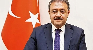 Vali Şıldak: Öğretmenler övgülerin en büyüğüne layıktır!