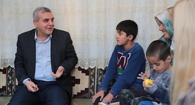 Başkan Beyazgül’den Bozova’da hane ziyaretleri