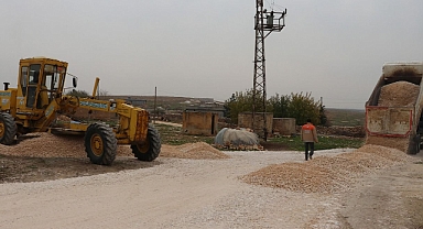Başkan Canpolat İle Kırsal Mahallelerde Üstyapı Çalışması
