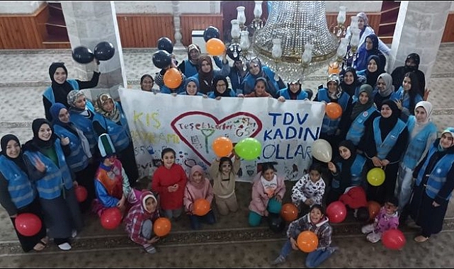 Çocuklar ‘’Kış Bayramı’’ Sloganıyla Sevindirildi