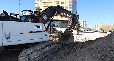 Konuklu Mahallesinde Yol Genişletme Çalışması