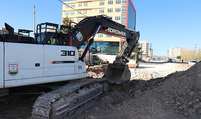 Konuklu Mahallesinde Yol Genişletme Çalışması