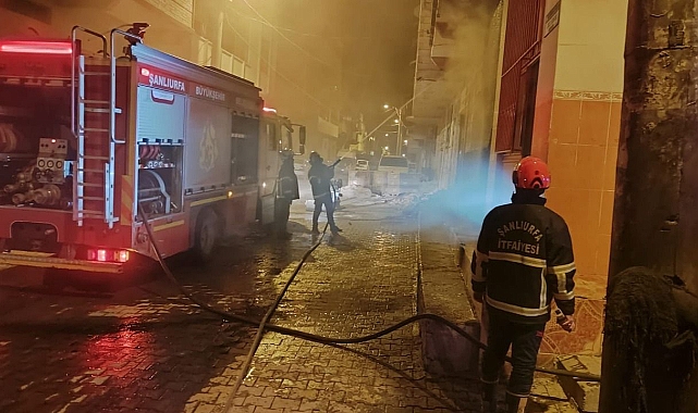 Şanlıurfa’da gece saatlerinde korkutan yangın!