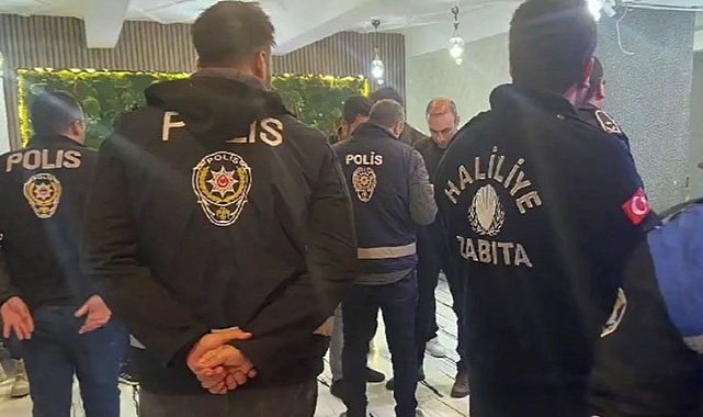 Urfa'da gece saatlerinde denetim! Aranan 27 şahıs yakalandı!