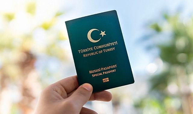 15 yıllık gazetecilere yeşil pasaport verilmesi için teklif verildi!