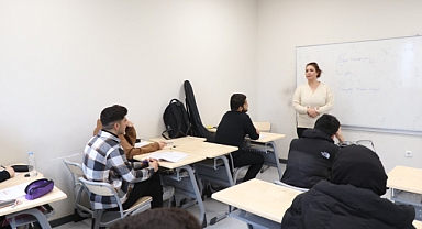 Gençler, Büyükşehir’le Hayallerine Kavuşuyor