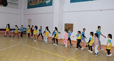 Haliliye Belediyesi ile gençler spor alışkanlığı kazanıyor