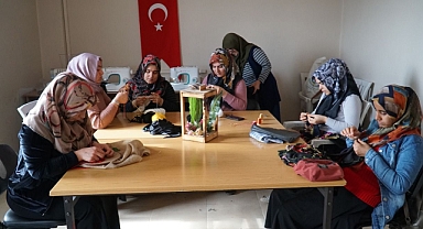 Haliliye'deki kurslarla kadınlar meslek öğreniyor!