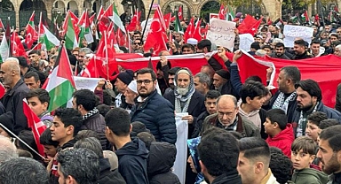 Şanlıurfa'da Filistin ve şehitler için yürüyüş yapıldı!