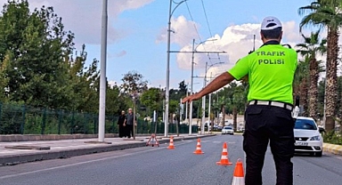 Şanlıurfa'da trafik denetimi! Sürücülere ceza yağdı!