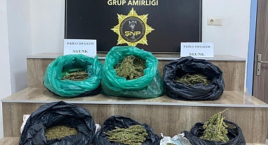 Urfa’da ekipler suçüstü yaptı! 8 kilo ele geçirildi!