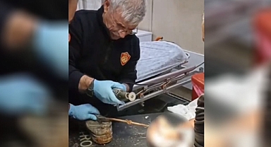 Urfa’da talihsiz kaza! Ayağına inşaat demiri saplandı!