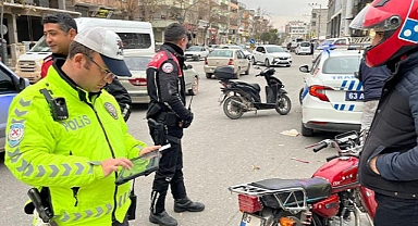 Urfa'da trafik denetimi! 164 araç ve sürücüye ceza yağdı!
