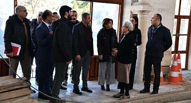 Vali Şıldak Tarihi Alanları İnceledi