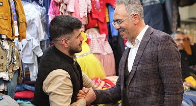 Başkan Mehmet Kuş ve Meclis Üyeleri Esnafla Buluştu