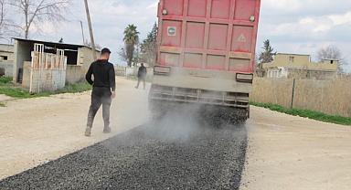 Harran Ahmetkara'da Asfalt Çalışmaları Başladı