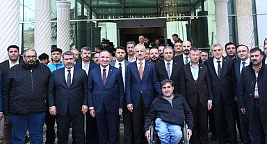 Bakan duyurdu: İzmir Uçuşları yeniden başlıyor!