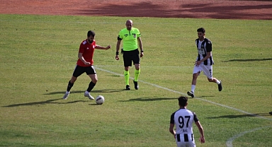 Lider Karaköprü puan kaybetti: 0-0