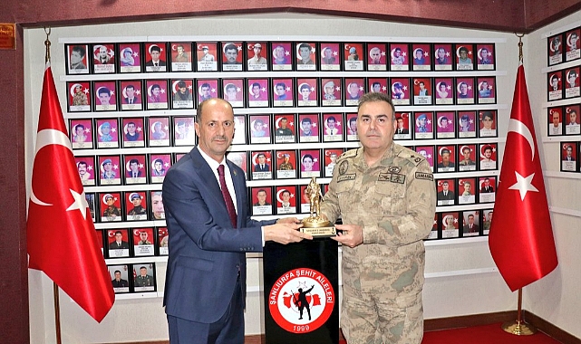 Mücahit Paşa'dan Şehit Gazi Derneğine Ziyaret.