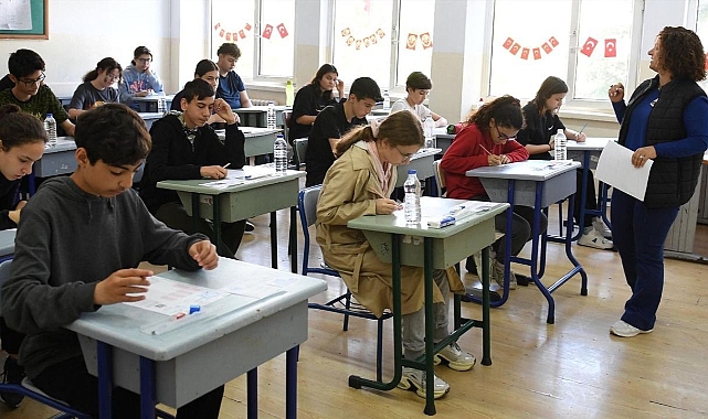 Okullarda yarıyıl tatili bitti! Öğrenciler bugün ders başı yaptı!