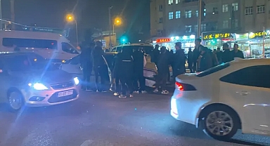 Şanlıurfa'da otomobiller çarpıştı!