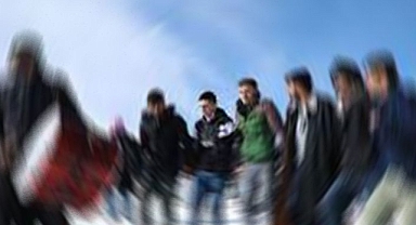 Urfa'da halay çeken gruba davul çaldığı sırada öldü!